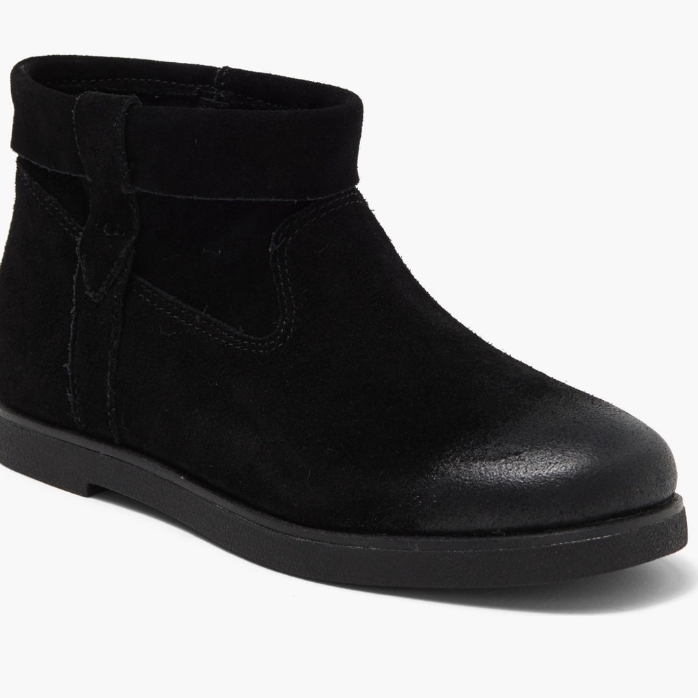 NWT UGG Women Josefene Cuff Boots